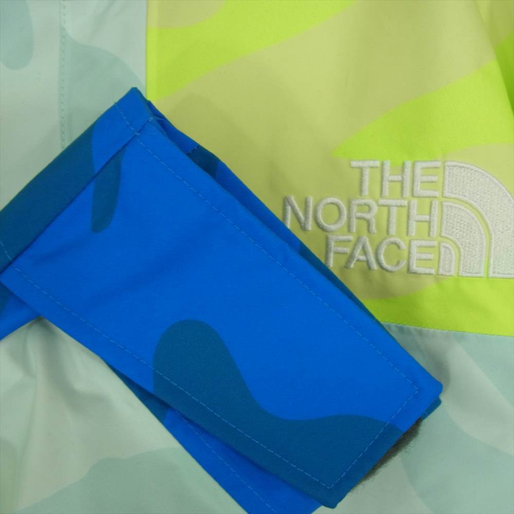 THE NORTH FACE ノースフェイス 22SS NF0A7WLW763-S  x KAWS 1986 Retro Mountain Jacket ICE BLUE カウズ マウンテン ジャケット マウンテンパーカー ライトブルー系 S P【美品】【中古】