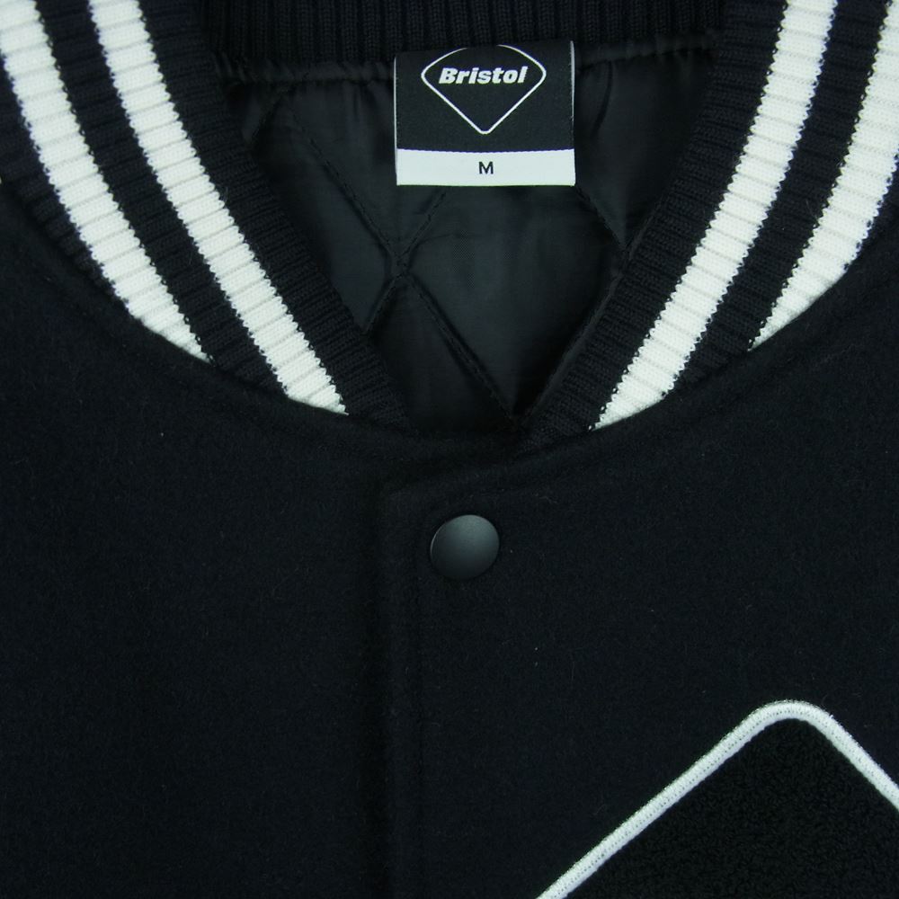 F.C.R.B. エフシーアールビー FCRB-167052 ARC STAR STADIUM BLOUSON アーチ スター スタジアム ブルゾン ロゴ ウール ジャケット スタジャン ブラック系 ホワイト系 M【中古】