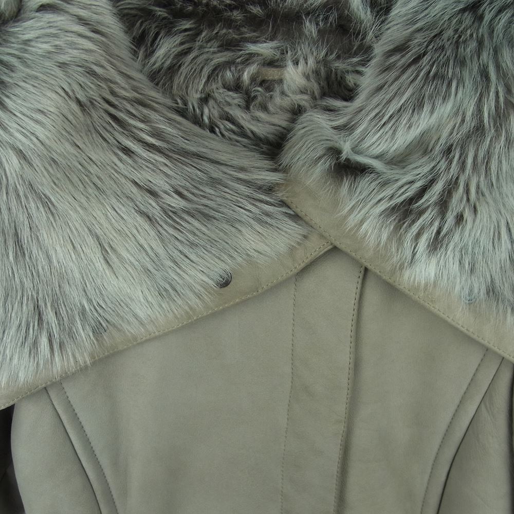 MAX MARA マックスマーラ 白タグ イタリア製 ラムファー ムートン レザー ハイネック ジャケット グレー系 36【中古】
