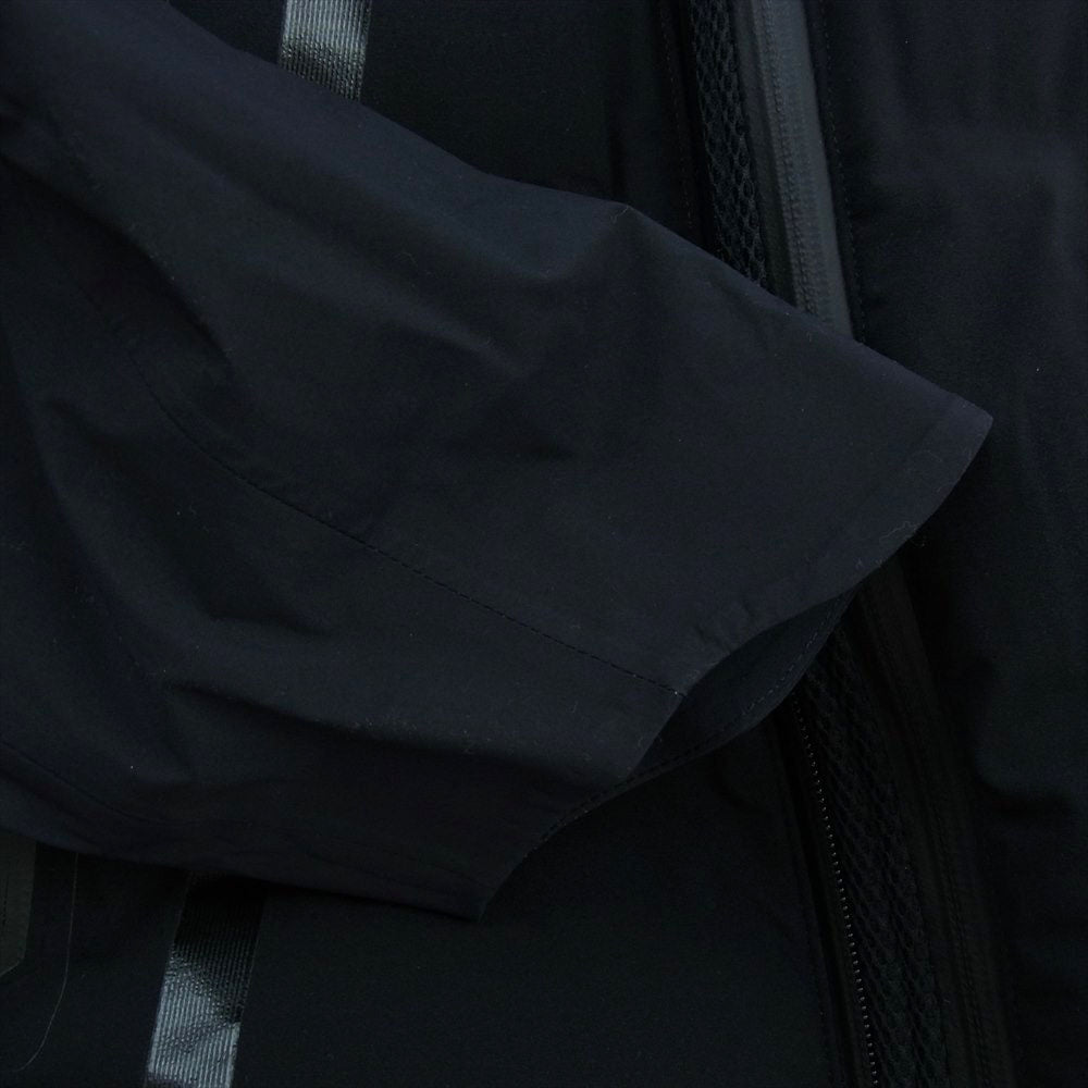 DESCENTE デサント DAMSGK35U ALLTERRAIN 水沢 DOWN VEST DUALITY ダウン ベスト デュアリティー 2WAY ジャケット ブラック系 L【中古】