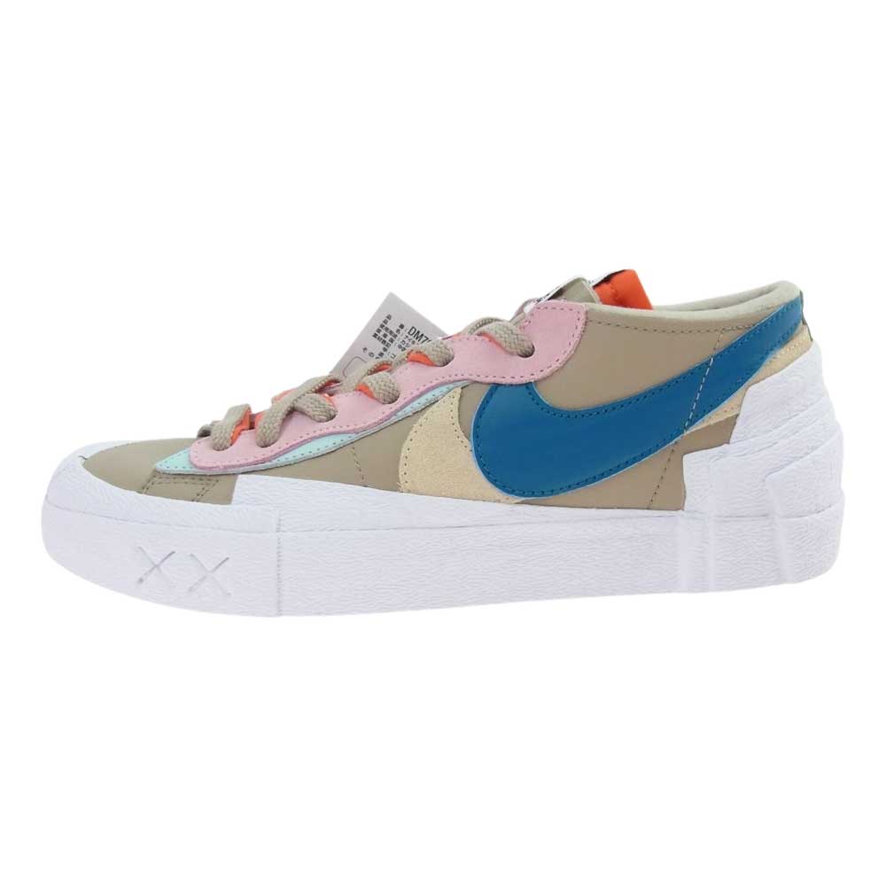 NIKE ナイキ DM7901 400 × KAWS × sacai カウズ サカイ BLAZER LOW NEPTUNE BLUE ブレーザー ロー マルチカラー系 27.5cm【新古品】【未使用】【中古】