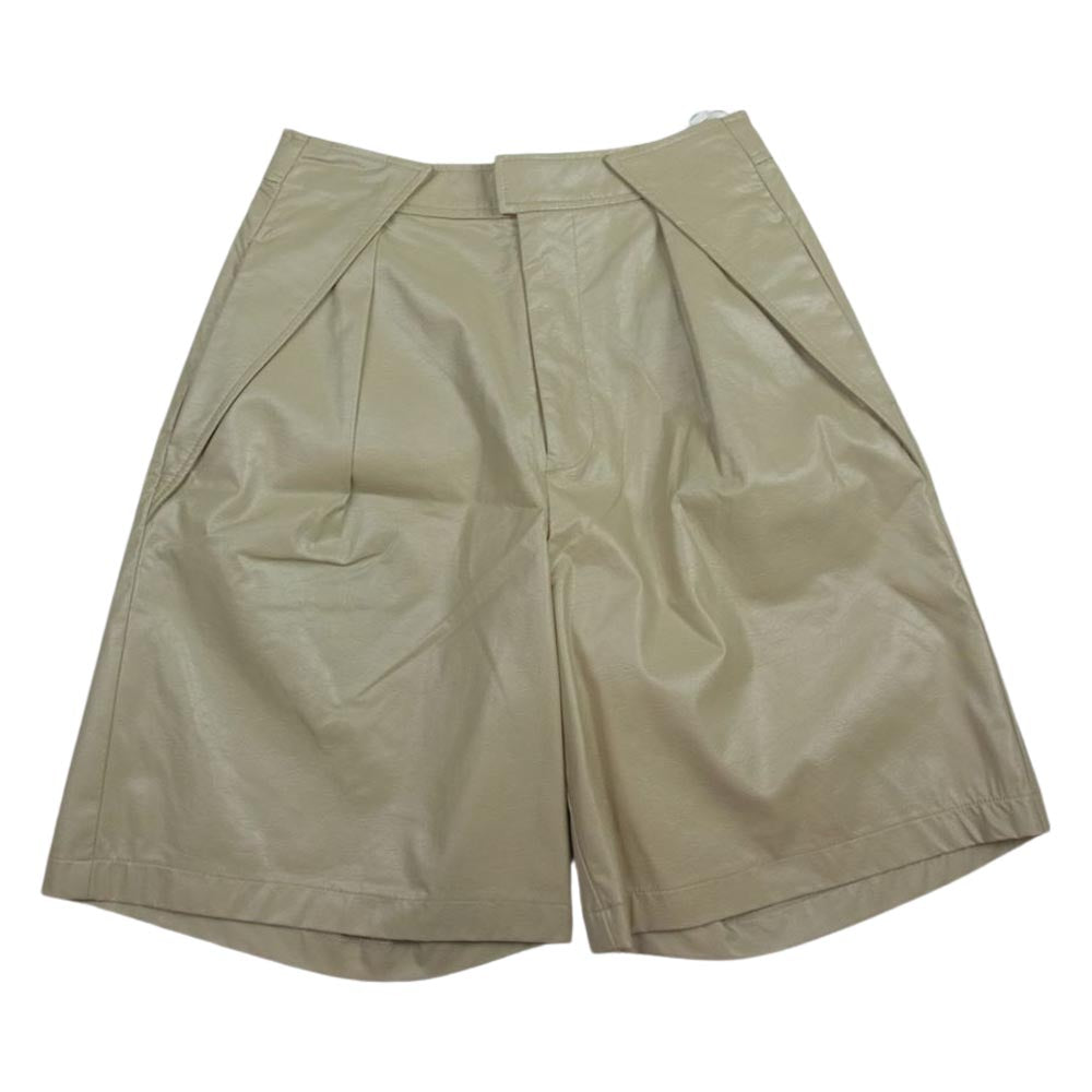 アメリ ヴィンテージ 01120840450 FAKE LEATHER HALF PANTS フェイクレザー ハーフ パンツ  アイボリー系 S【新古品】【未使用】【中古】