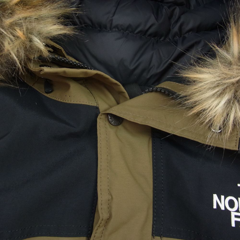 THE NORTH FACE ノースフェイス ND91835 Mountain Down Coat マウンテン ダウン コート ジャケット カーキ系 M【中古】