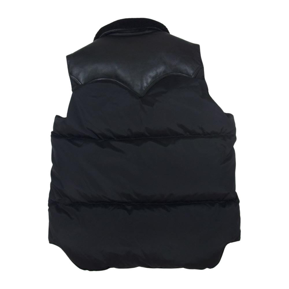 ロッキーマウンテンフェザーベッド The DUFFER of St.GEORGE 別注 レザー ヨーク切替 バンダナ ダウンベスト ブラック系 40【中古】
