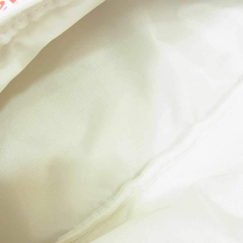 ヴァージルアブロー evian エビアン MAKE A RAINBOW アジア限定 スペシャルボックス ボディバッグ  ホワイト系【中古】