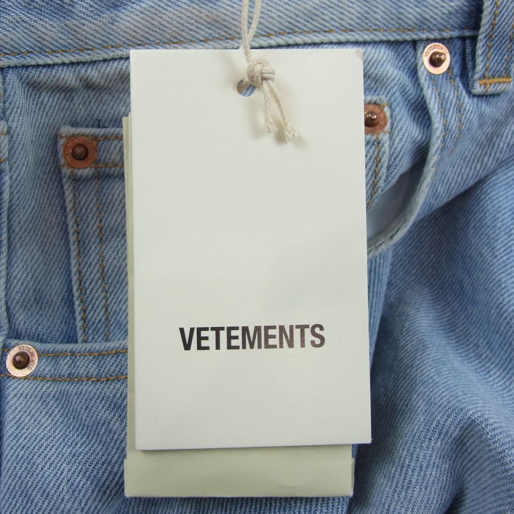 VETEMENTS ヴェトモン 21AW MA52PA720B COUTURE STRAIGHT LEG DENIM トライバルプリント ストレート デニムパンツ インディゴブルー系 M【中古】