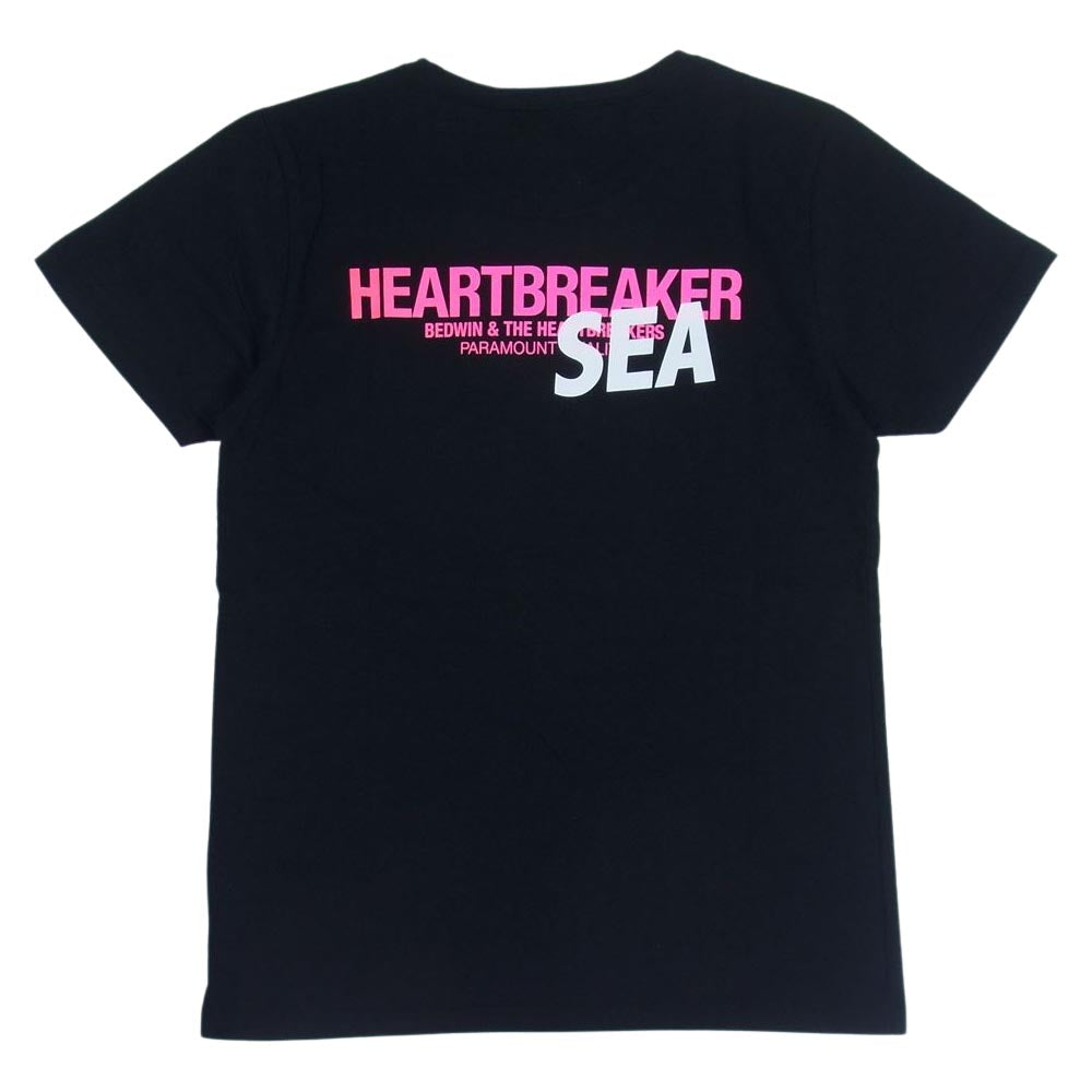 WIND AND SEA ウィンダンシー × BEDWIN ＆ THE HEARTBREAKERS ベドウィンアンドザハートブレイカーズ バック ロゴ Tシャツ ブラック系【新古品】【未使用】【中古】