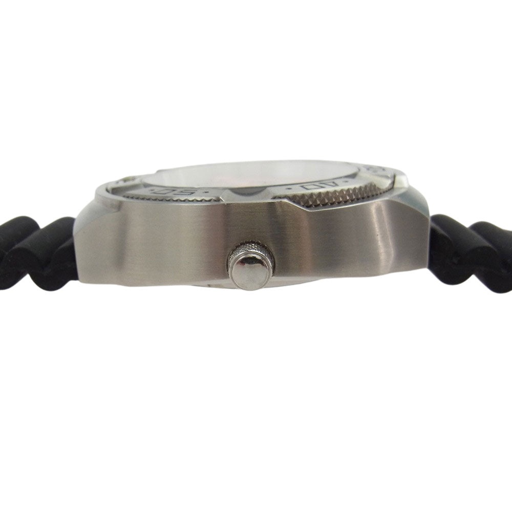 トーチマイスター T0318 1937 電池式クォーツ 腕時計 ケース幅:52mm  シルバー系 ブラック系【中古】