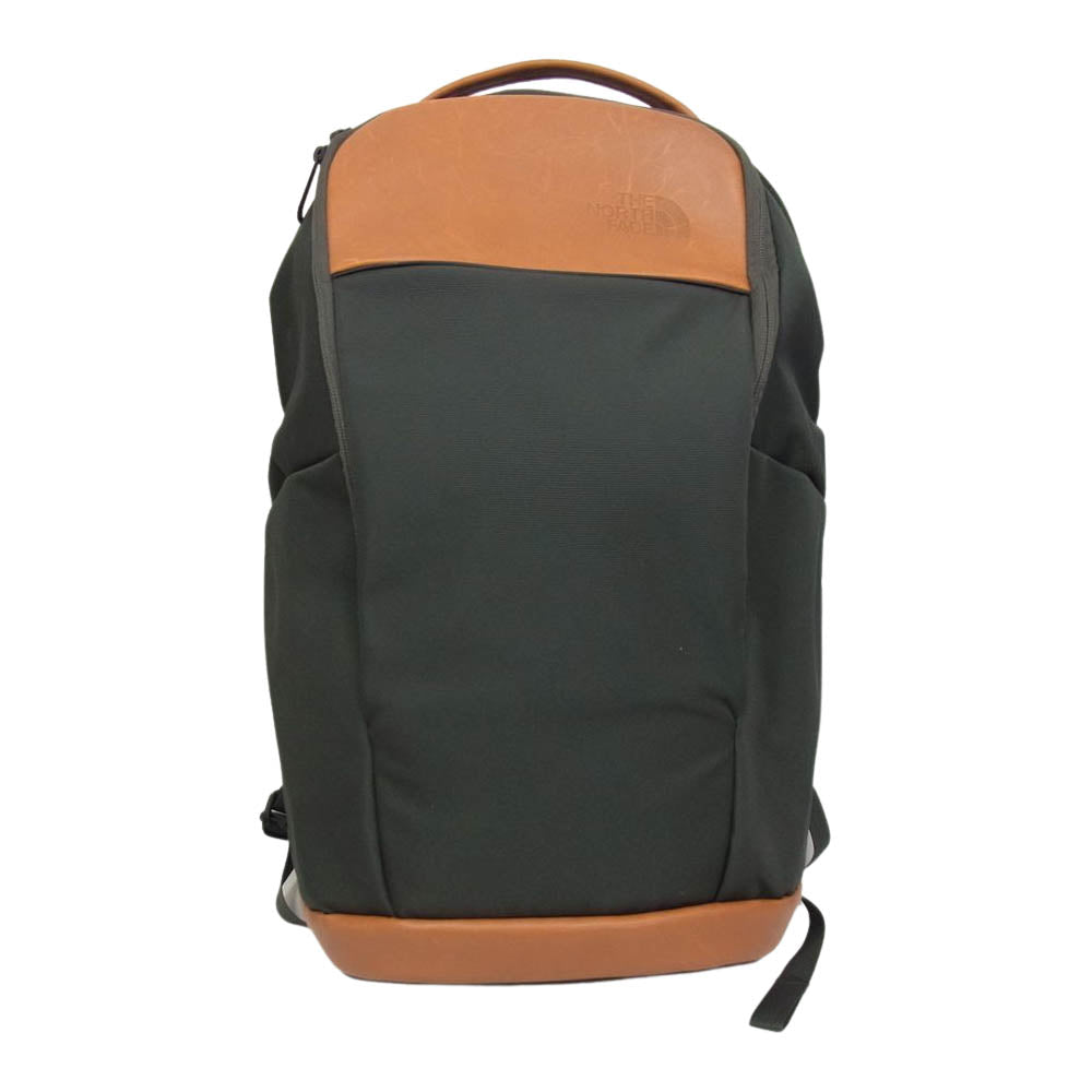 THE NORTH FACE ノースフェイス NM82060 ROAMER DAY ローマー デイ デイパック リュック カーキ系【中古】