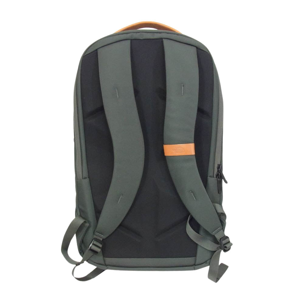 THE NORTH FACE ノースフェイス NM82060 ROAMER DAY ローマー デイ デイパック リュック カーキ系【中古】
