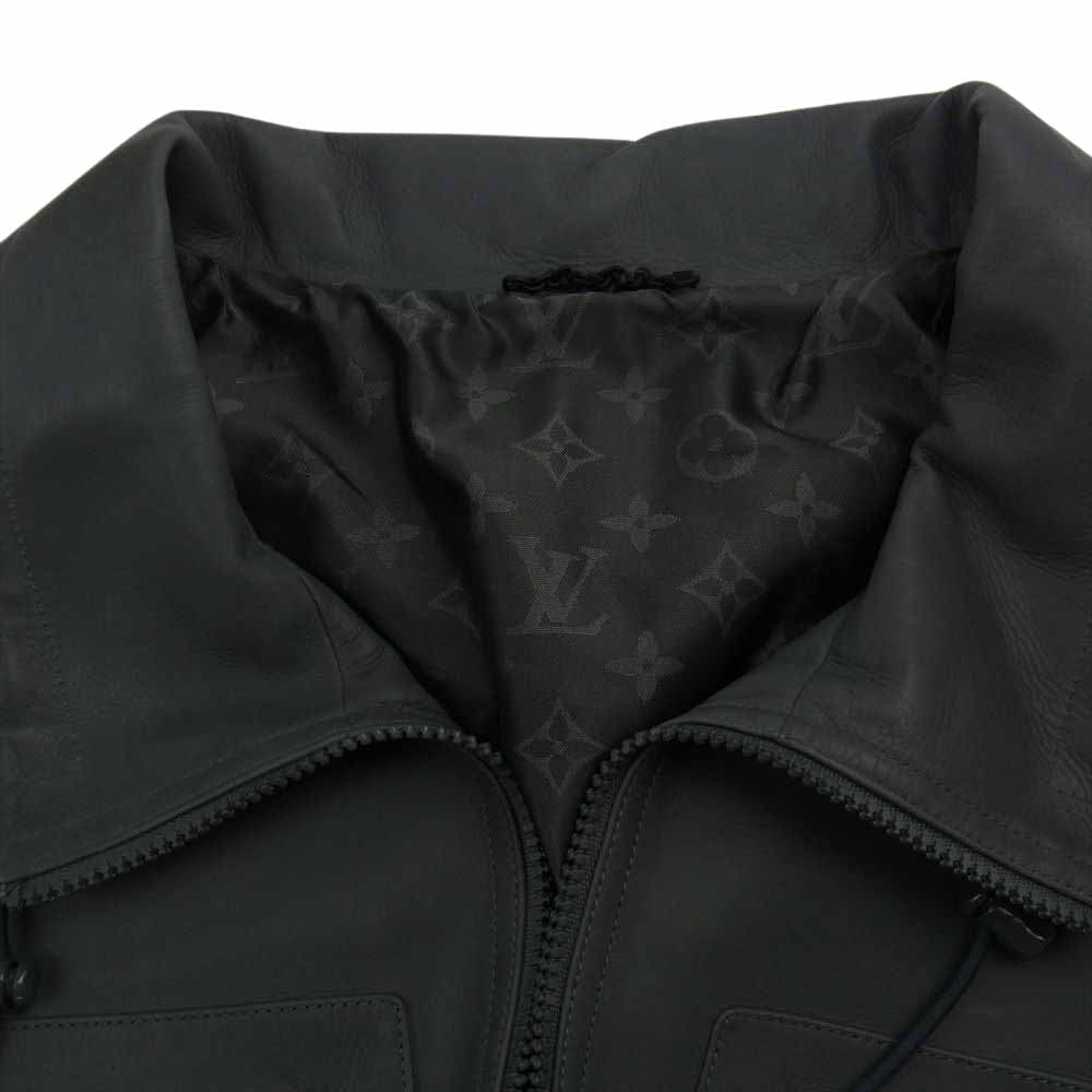 LOUIS VUITTON ルイ・ヴィトン 22SS 1AA4K8 エンブロイダリー レザー ミックス ブルゾン グレー系 56【美品】【中古】