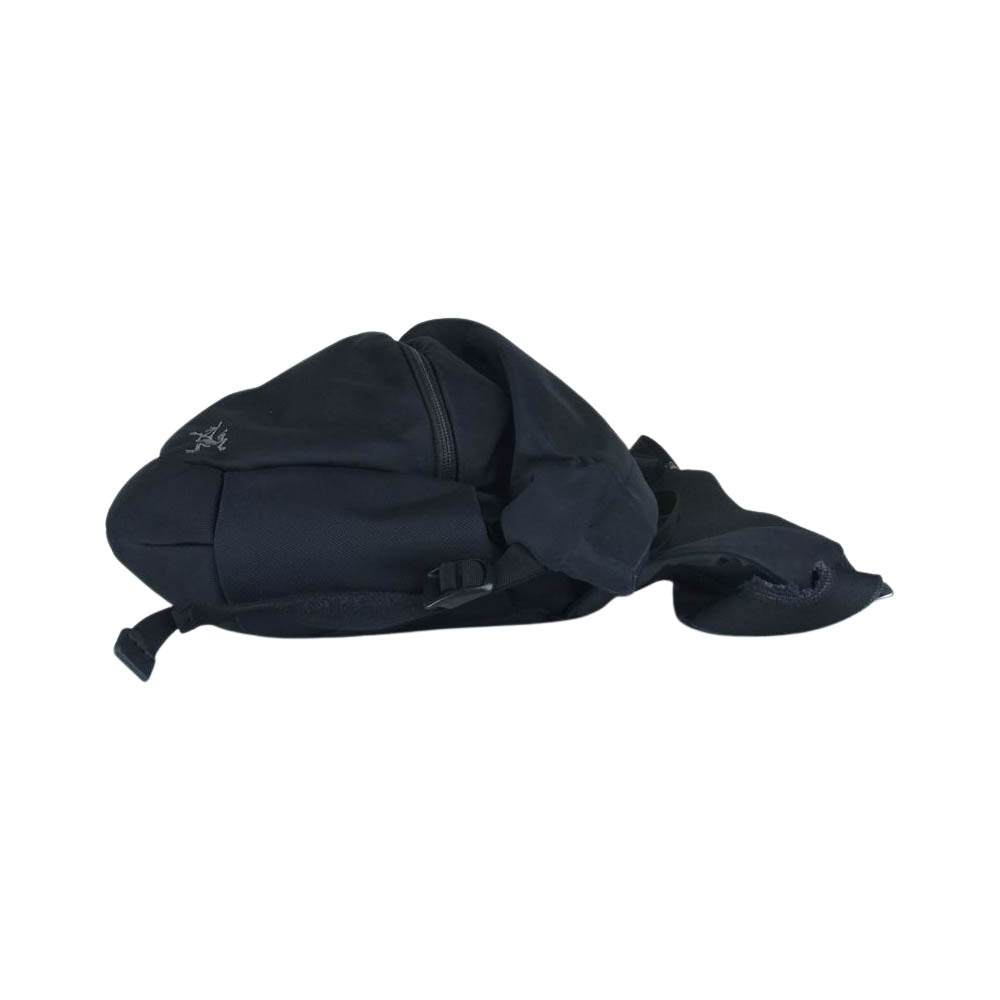 ARC'TERYX アークテリクス MISTRAL 8 ミストラル ショルダー バッグ ブラック系【中古】