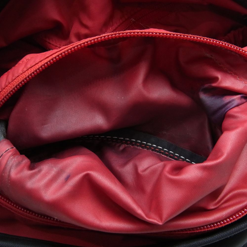 ARC'TERYX アークテリクス MISTRAL 8 ミストラル ショルダー バッグ ブラック系【中古】