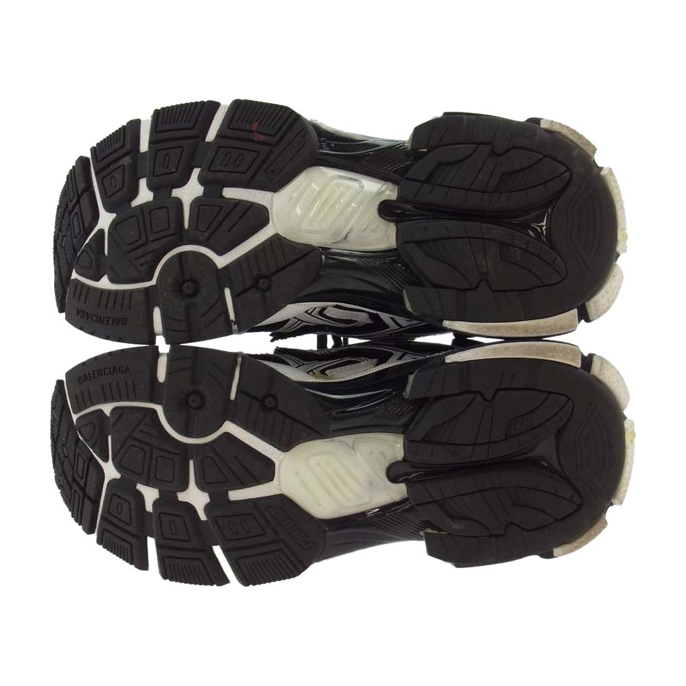 BALENCIAGA バレンシアガ 677402 Runner Sneakers ランナー ボンド カットオフ加工 スニーカー ブラック系 ホワイト系 24.5cm【中古】