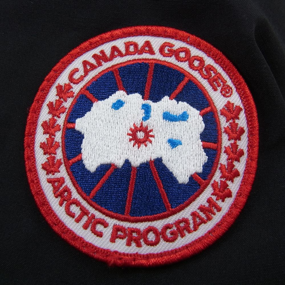 CANADA GOOSE カナダグース 2301JM 国内式品 サザビーリーグ RUSSELL PARKA ラッセルパーカー ダウン ジャケット ブラック系 L【中古】