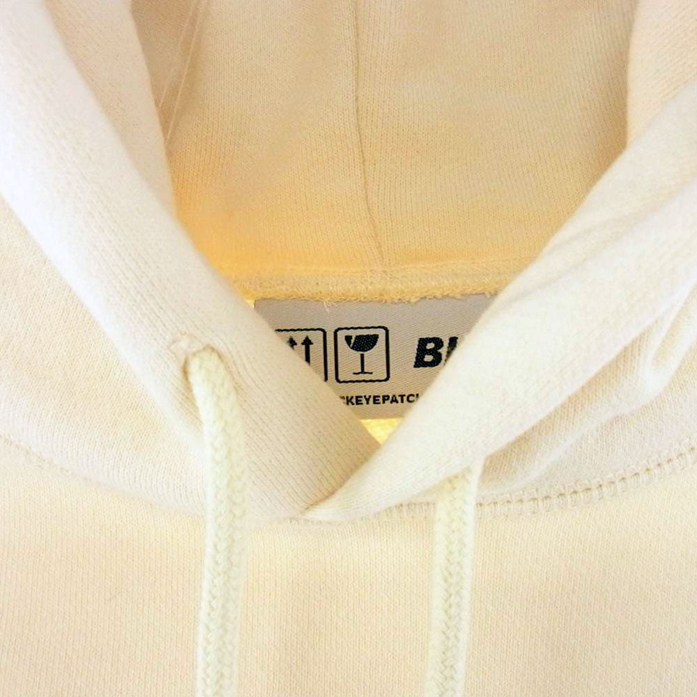 ブラックアイパッチ BEPFW21TP26 HANDLE WITH CARE LABEL HOODIE  ハンドル ウィズ ケア ラベル フーディー スエットパーカー オフホワイト系 M【新古品】【未使用】【中古】