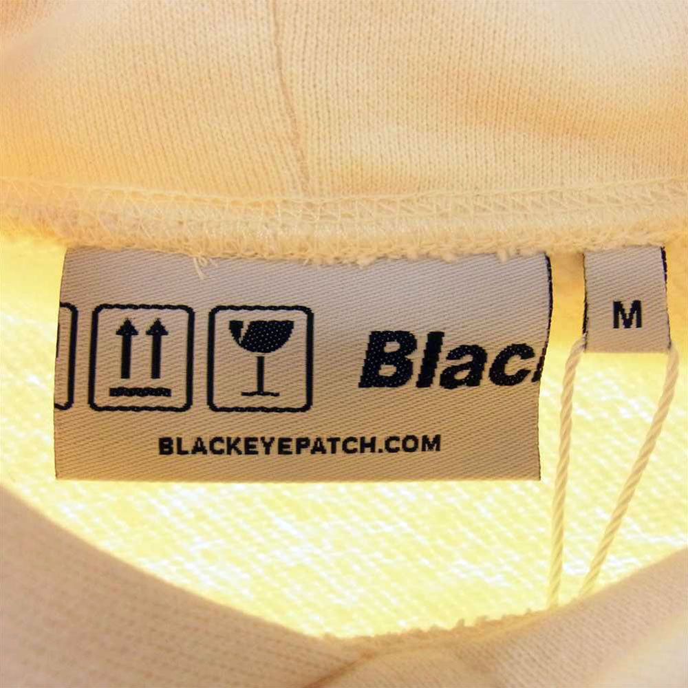 ブラックアイパッチ BEPFW21TP26 HANDLE WITH CARE LABEL HOODIE  ハンドル ウィズ ケア ラベル フーディー スエットパーカー オフホワイト系 M【新古品】【未使用】【中古】