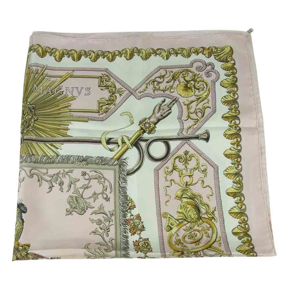 HERMES エルメス カレ 90 LVDOVICVS MAGNVS 白馬 ホース シルク100％ スカーフ scarf ピンク系 オフホワイト系【中古】