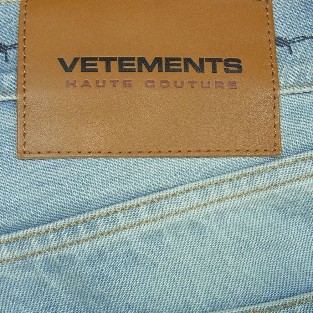 VETEMENTS ヴェトモン 21AW MA52PA720B COUTURE STRAIGHT LEG DENIM トライバルプリント ストレート デニム パンツ インディゴブルー系 XS【中古】