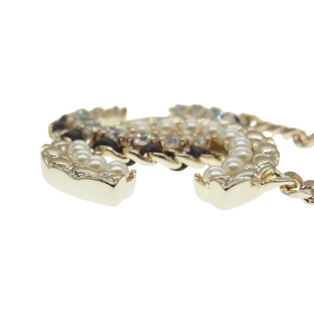 CHANEL シャネル B22B ココマーク マトラッセ レザー パール ラインストーン チョーカー ネックレス ゴールド系【中古】