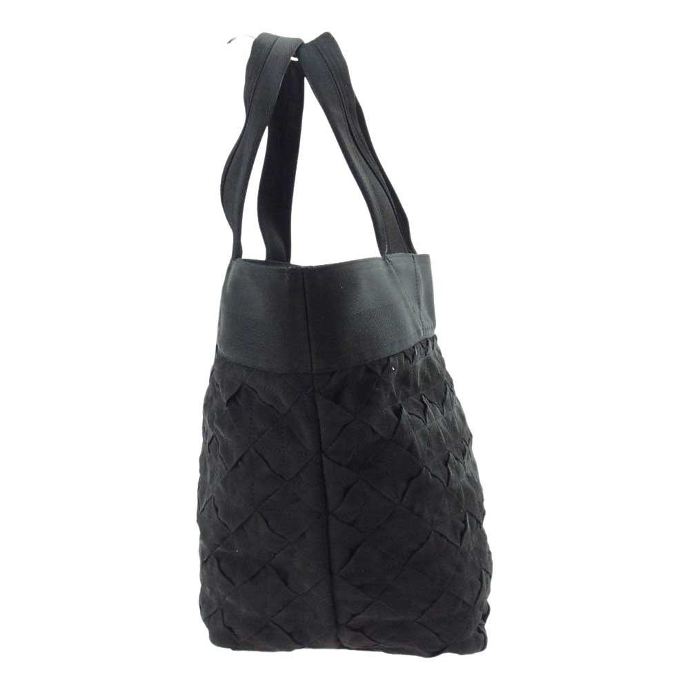 BOTTEGAVENETA ボッテガヴェネタ WEBBING ウェビング イントレチャート キルティング トートバッグ ブラック系【中古】