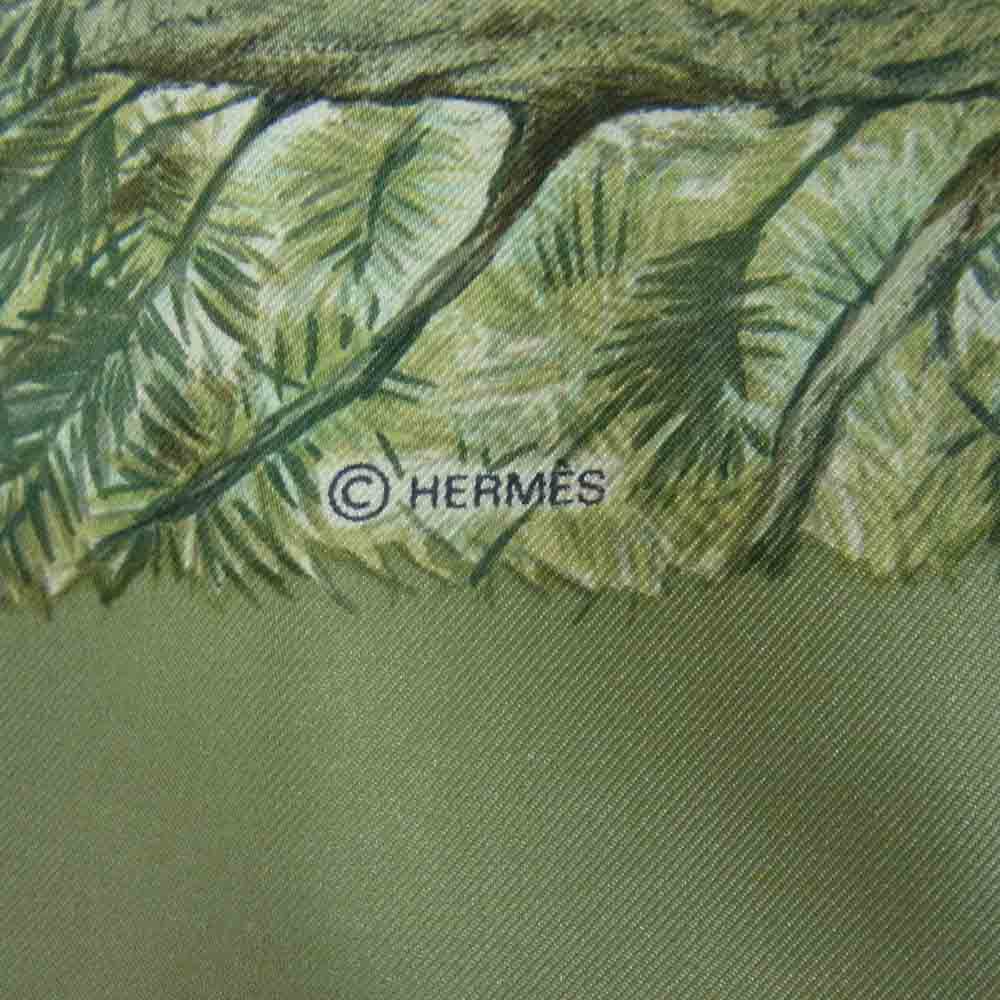 HERMES エルメス カレ 90 Halte en Camargue カマルグでの休息 シルク100% スカーフ ライトグリーン系【中古】