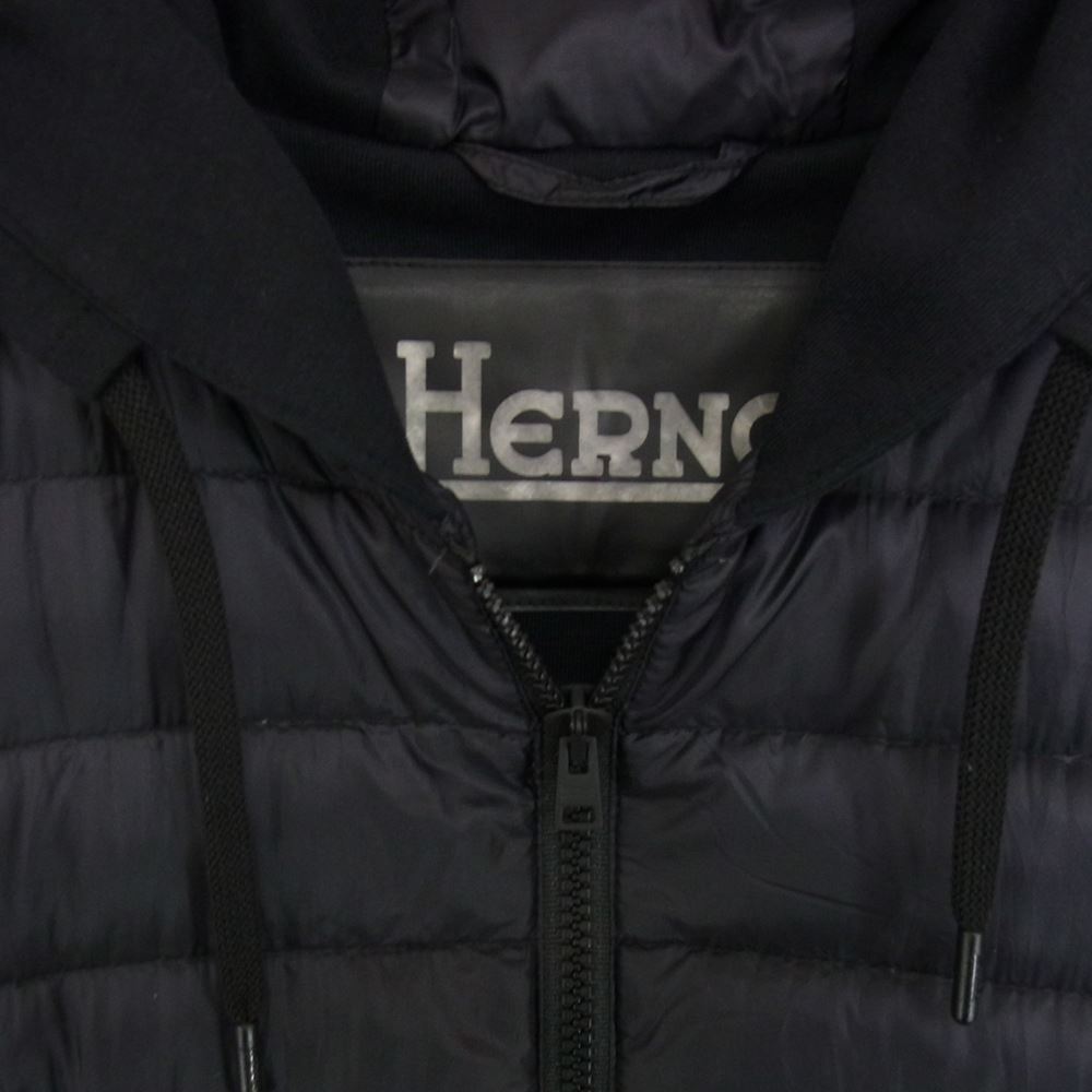 Herno ヘルノ PI0612U-12020-9300 ジャパンタグ 撥水 超軽量 ハイブリッド ダウン スウェット 切替 パーカー フーディ ブラック系 46【中古】