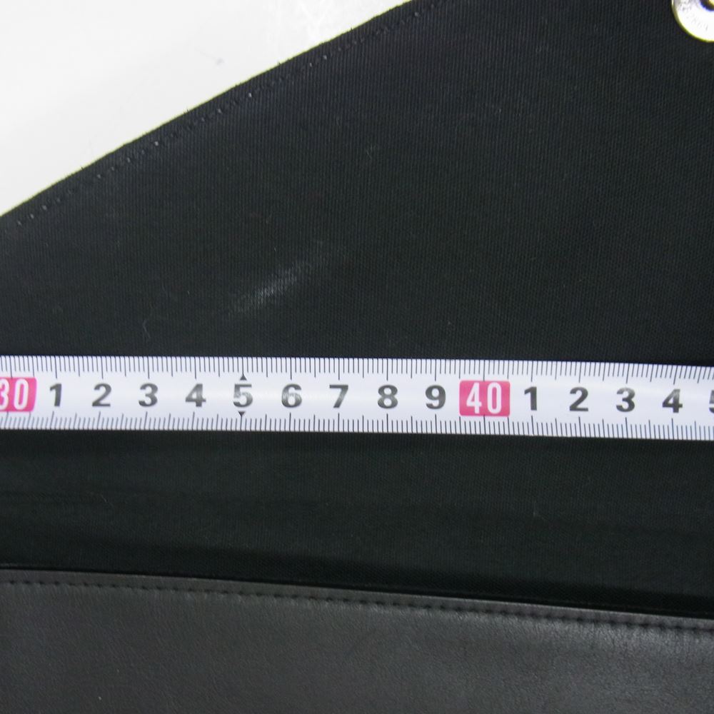 Vivienne WestwoodMAN ヴィヴィアンウエストウッドマン レザー クラッチバッグ ブラック系【中古】