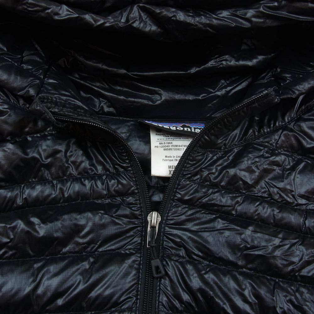 patagonia パタゴニア 12SS 84765 12年製 ULTRALIGHT DOWN HOODY　ウルトラライト ダウン フーディー ジャケット ブラック系 XXL【中古】