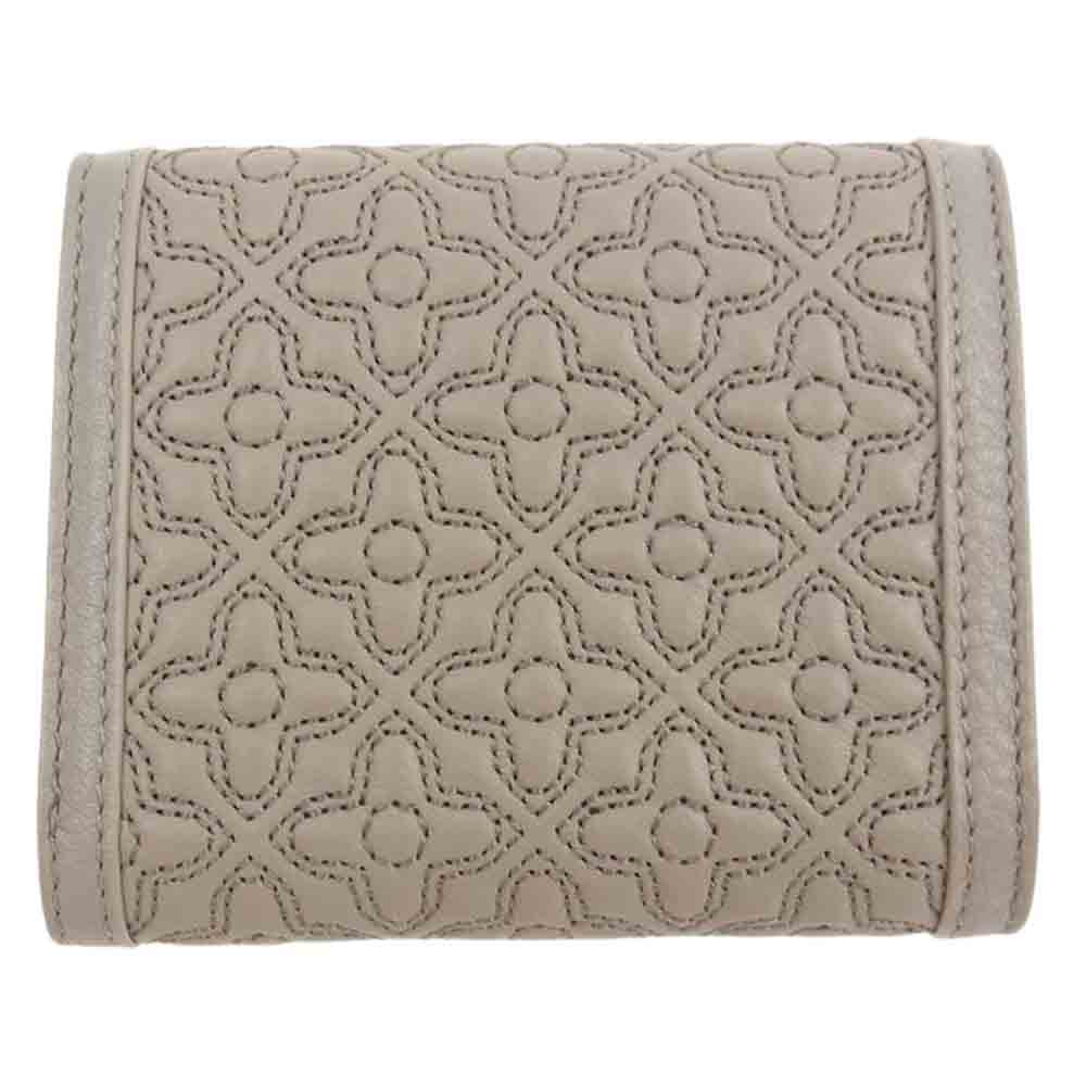 Tory Burch トリーバーチ 三つ折り ロゴ キルティング ウォレット 財布 グレー系【中古】