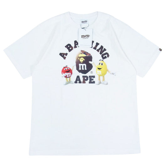 A BATHING APE アベイシングエイプ BAPE X M&M'S COLLEGE TEE エムアンドエム カレッジ 半袖 Tシャツ ホワイト系 L【新古品】【未使用】【中古】