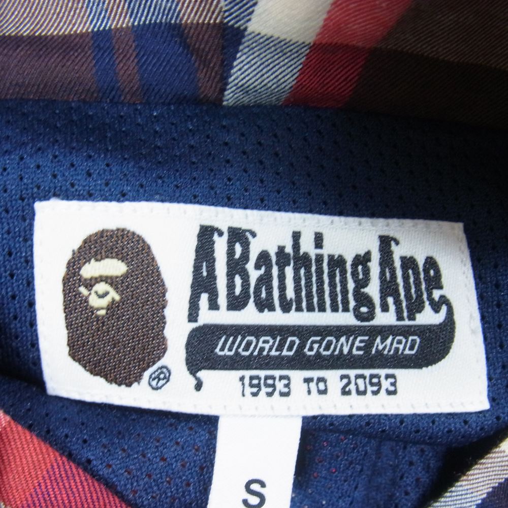 A BATHING APE アベイシングエイプ ロゴワッペン チェック フーデッド ジャケット レッド系 S【中古】