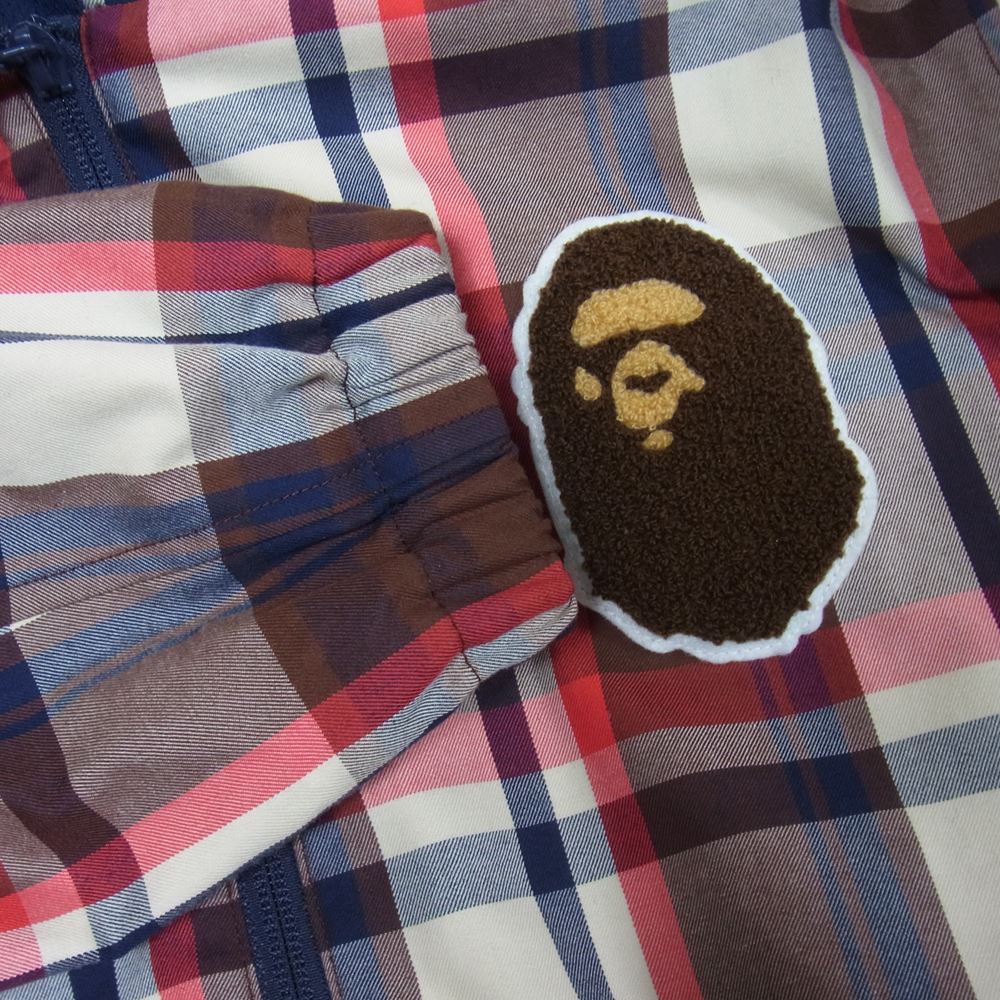 A BATHING APE アベイシングエイプ ロゴワッペン チェック フーデッド ジャケット レッド系 S【中古】
