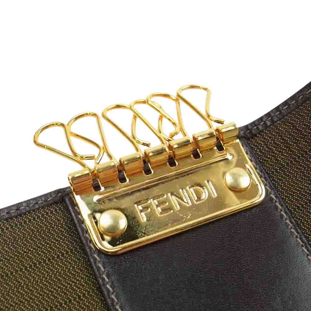 FENDI フェンディ 2270-10163-089 ズッカ 6連 レザー キーケース ダークブラウン系【美品】【中古】