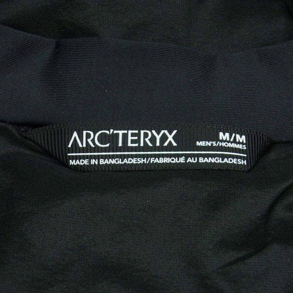 ARC'TERYX アークテリクス 21AW 24105-129829 ATOM AR HOODY 中綿 ジャケット バングラデシュ製 ブラック系 M【中古】