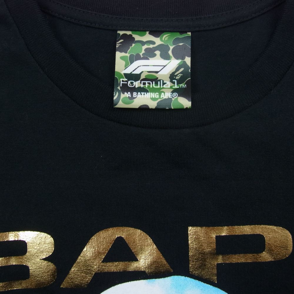 A BATHING APE アベイシングエイプ × Formula1 フォーミュラワン レーシング フォト ロゴ プリント 半袖 Tシャツ ブラック系 L【中古】