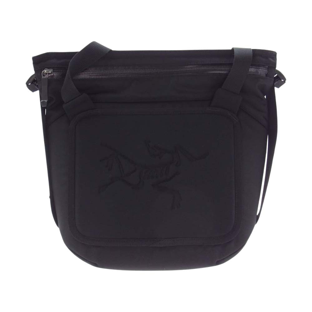 ARC'TERYX アークテリクス アロー 8 ショルダー バッグ ブラック系【美品】【中古】