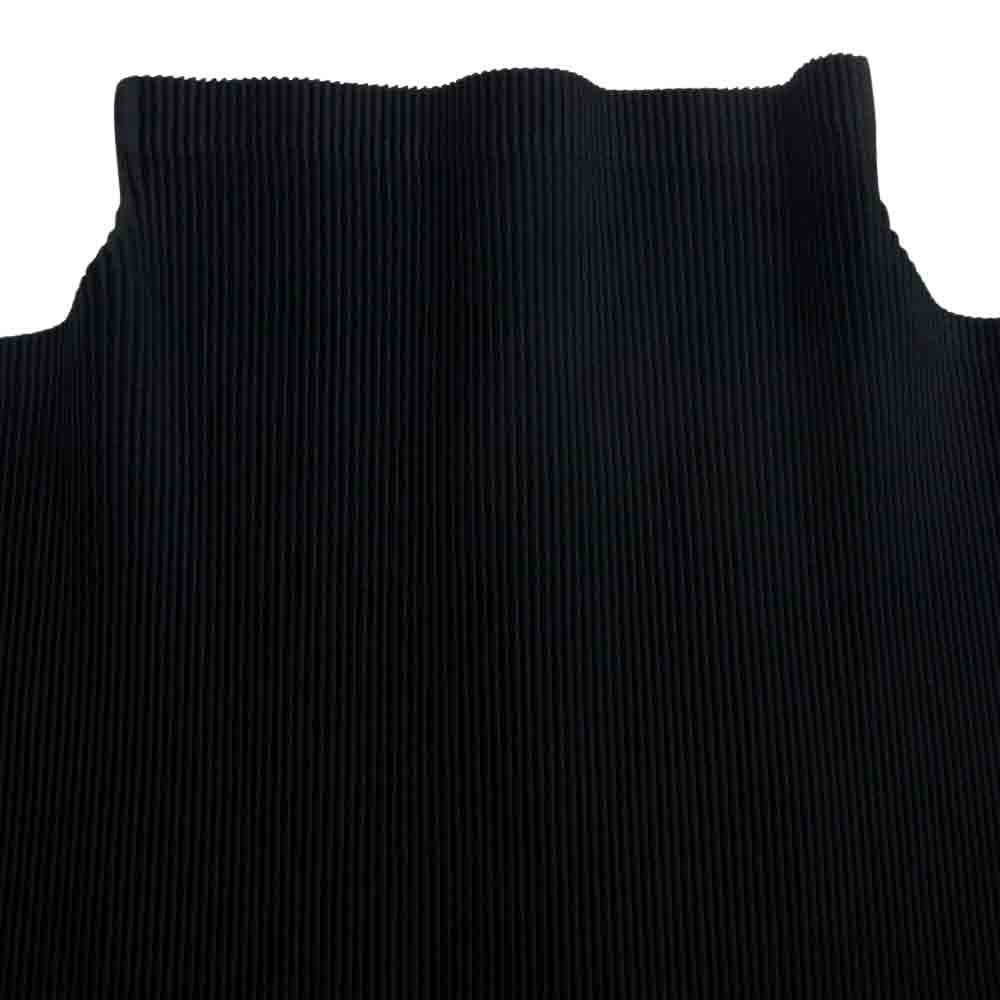 PLEATS PLEASE プリーツプリーズ イッセイミヤケ PP02FK105 プリーツ加工 フレンチスリーブ ボトルネック カットソー ブラック ブラック系 3【中古】
