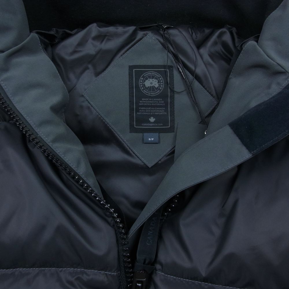CANADA GOOSE カナダグース 3204LB  海外正規品 WHITEHORSE ホワイトホース パーカ コットン ポリエステル ダウン ジャケット ブラック系 S【中古】