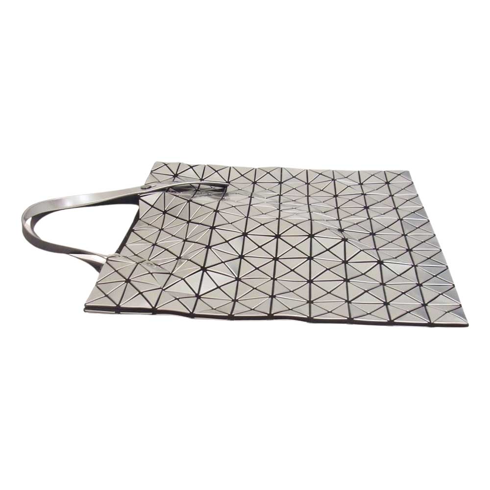 ISSEY MIYAKE イッセイミヤケ BAOBAO バオバオ ルーセント PVC トートバッグ シルバー シルバー系【中古】