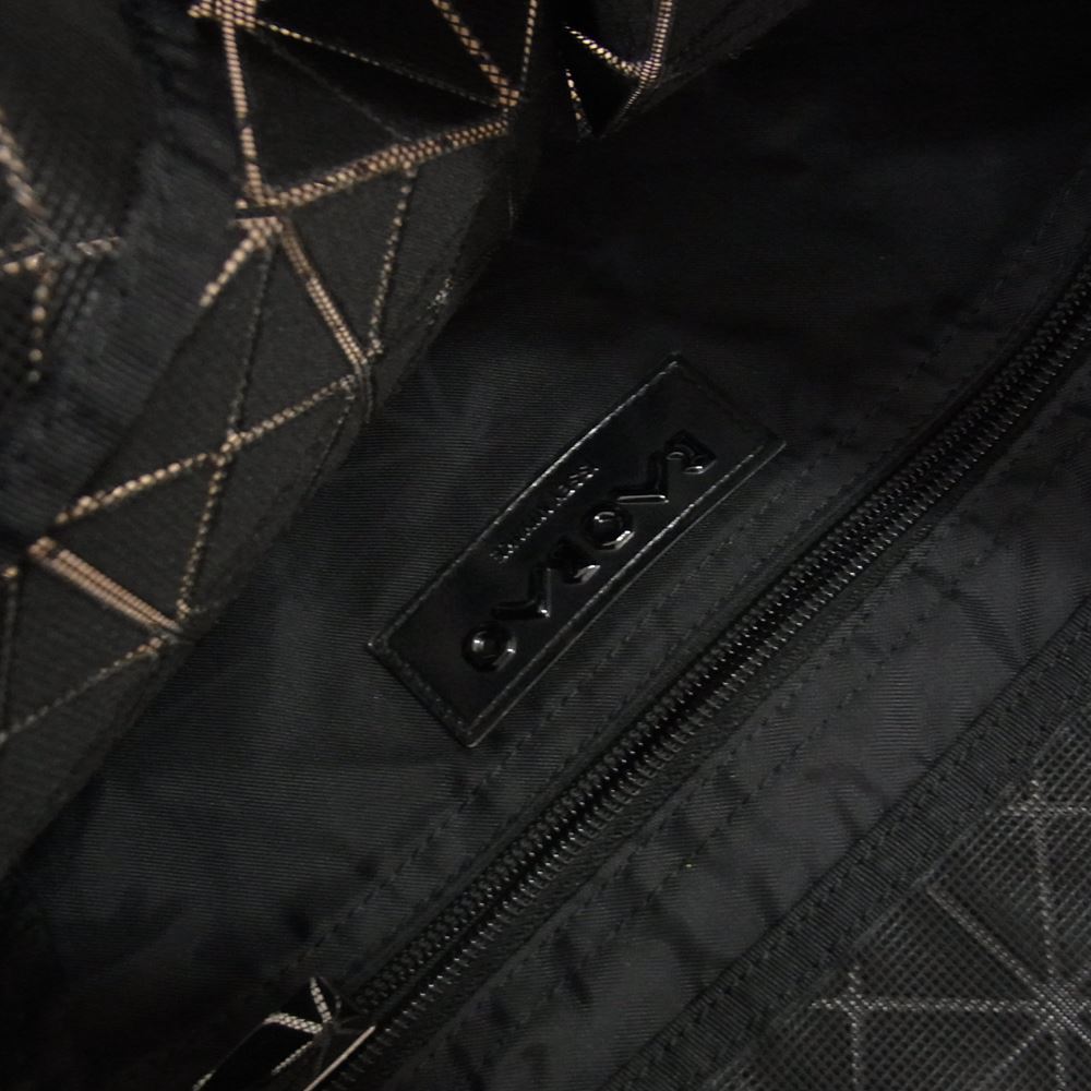 ISSEY MIYAKE イッセイミヤケ BAOBAO バオバオ ルーセント PVC トートバッグ ベージュ ベージュ系【中古】