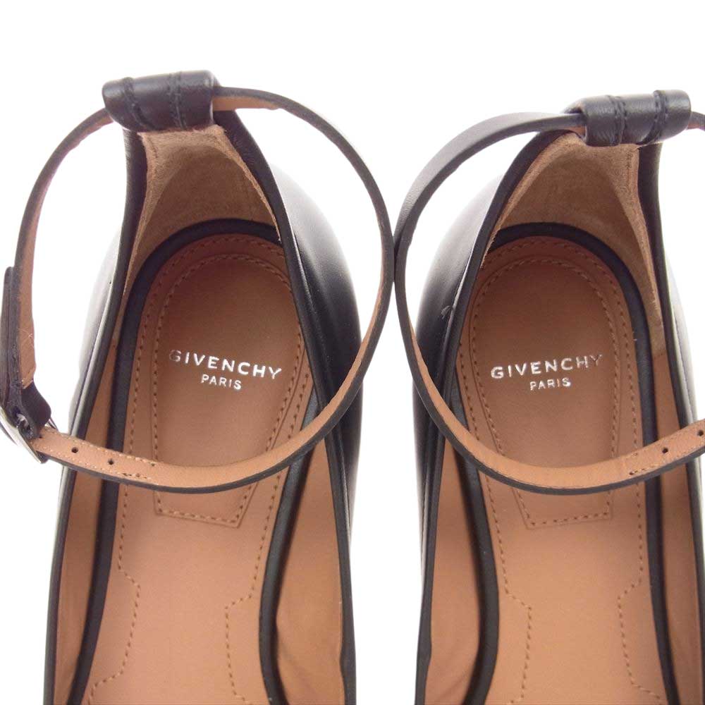 GIVENCHY ジバンシィ BE09206004-004 UNIF BALL GRAPHIC アンクルストラップ フラット パンプス  ブラック系 ホワイト系 36【新古品】【未使用】【中古】