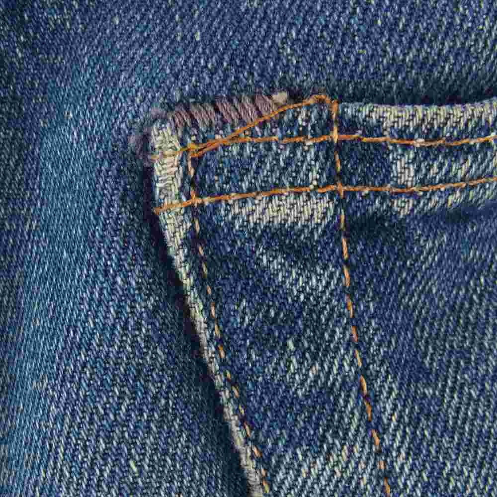 Levi's リーバイス BIGE VINTAGE 16刻印 足長R Vステッチ デニム パンツ  インディゴブルー系【中古】