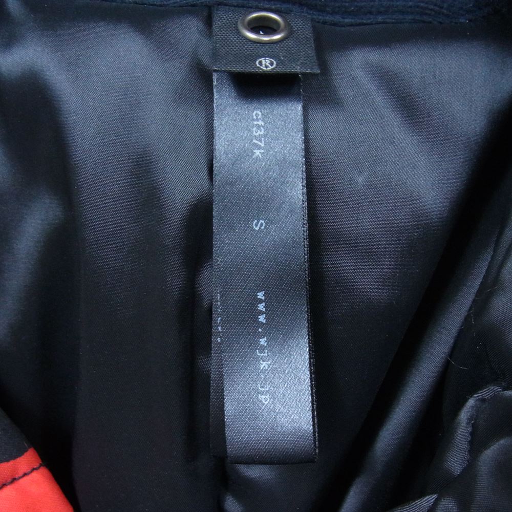 wjk ダブルジェイケイ 1820 CF37K N-3B PRIMALOFT プリマロフト カモ ジャケット ブラック系 レッド系 S【中古】