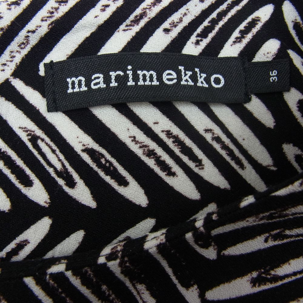 marimekko マリメッコ YN0928 七分袖 膝丈 ワンピース 総柄  ブラック系 36【中古】