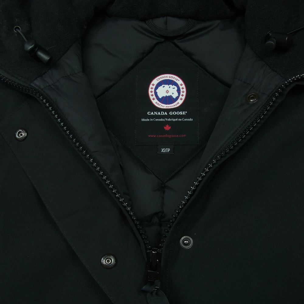 CANADA GOOSE カナダグース 3037L 国内正規品 サザビリーグ victoria parka ヴィクトリア パーカー ダウン ジャケット ブラック系 XS【中古】