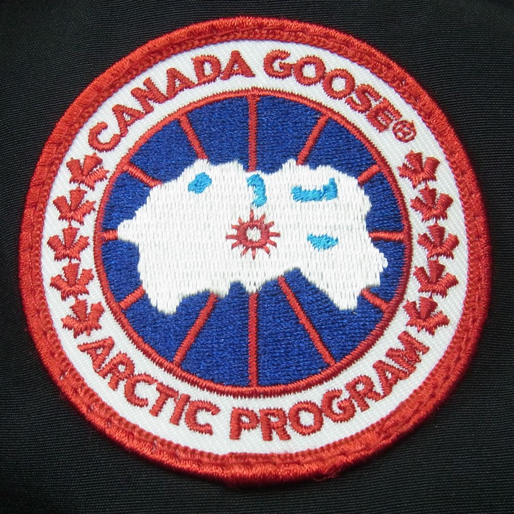 CANADA GOOSE カナダグース 3037L 国内正規品 サザビリーグ victoria parka ヴィクトリア パーカー ダウン ジャケット ブラック系 XS【中古】