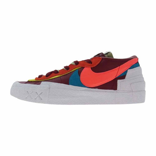 NIKE ナイキ DM7901-600 SACAI KAWS BLAZER LOW TEAM RED サカイ カウズ ブレーザー ロー スニーカー マルチカラー系 26.5cm【新古品】【未使用】【中古】