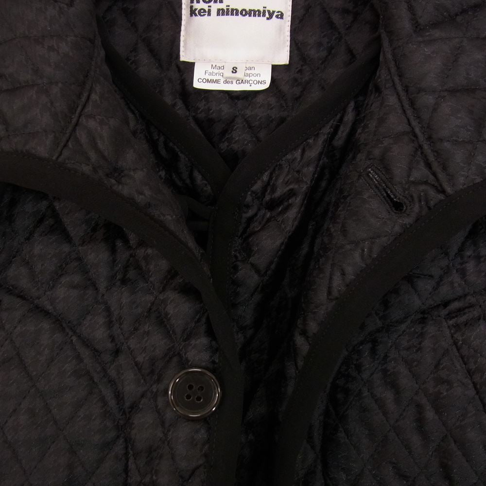 ノワール ケイニノミヤ コムデギャルソン 19AW 3D-C013 包みボタン キルティング Aライン コート  ブラック系 S【中古】