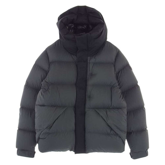 MONCLER モンクレール H20911A0010953333 Madeira マダイラ ショート ダウン ジャケット ブラック系 グレー系 5【中古】